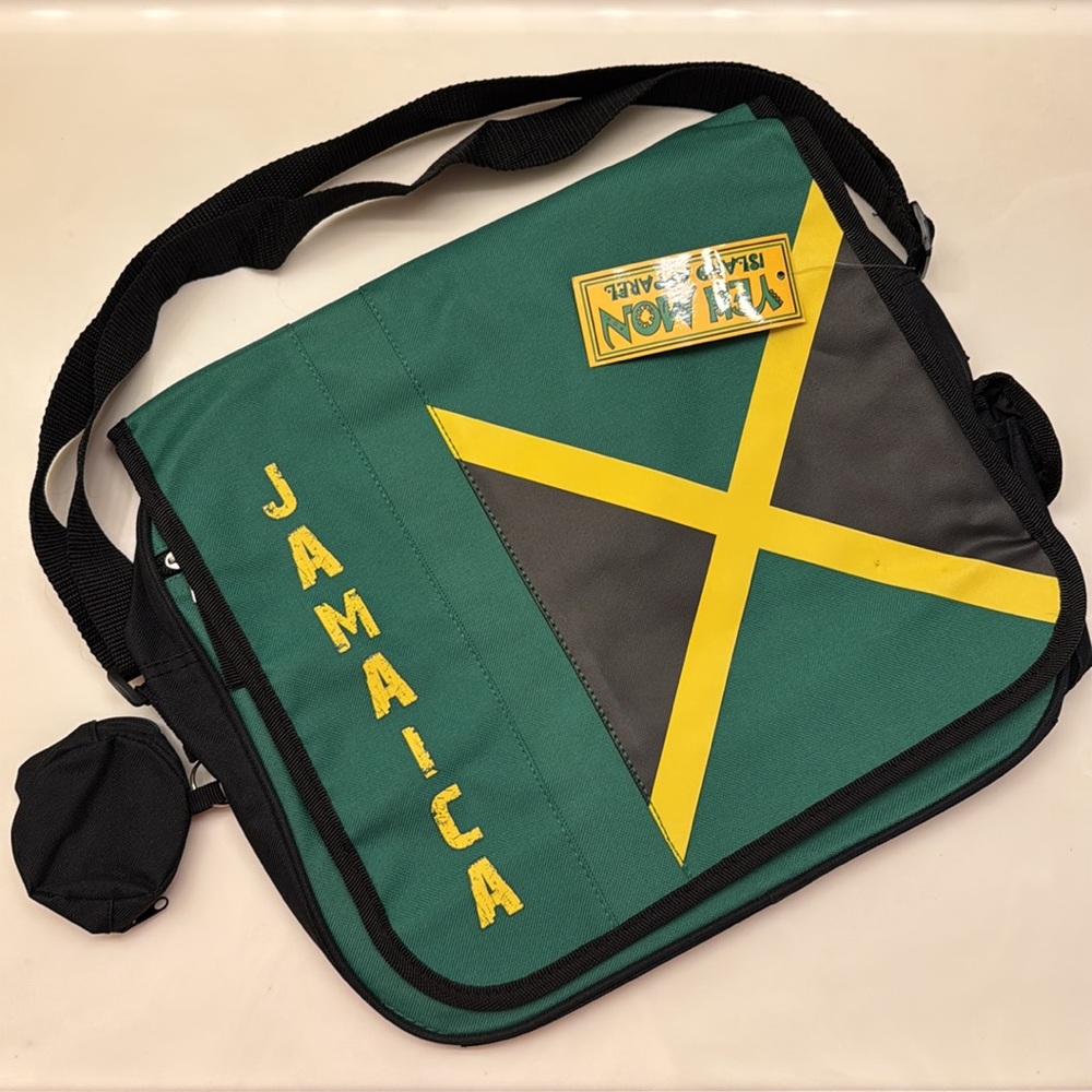 Yeh Mon Jamaica Unisex Laptop Bag